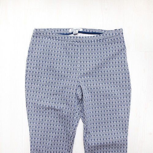 Tommy Bahama algodón capris estampado geométrico azul y blanco talla 8 - Imagen 2 de 7