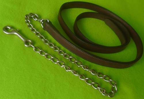 SCHÖNE QUALITÄT doppelt genähtes genarbtes Leder Show Halfter Führstrick 8 Fuß 4 Zoll mit Kette