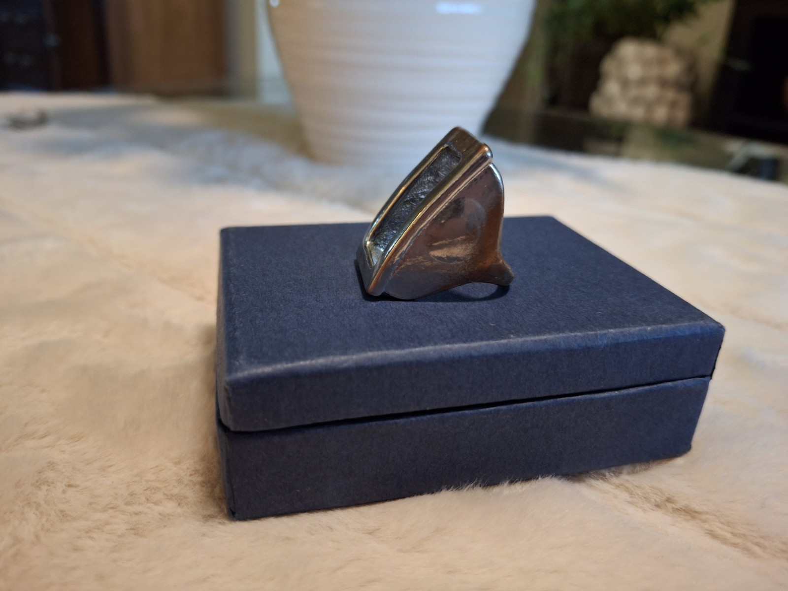 Large Rectangular Open Ring Solid Metal Statement… - image 6