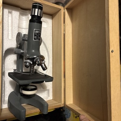Lafayette 99-7140 Zoom 80x-1200x Microscope W/ Box