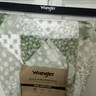 Wrangler Oversized Plush Throw Blanket Green/White Patchwork 80x70 — photo 1