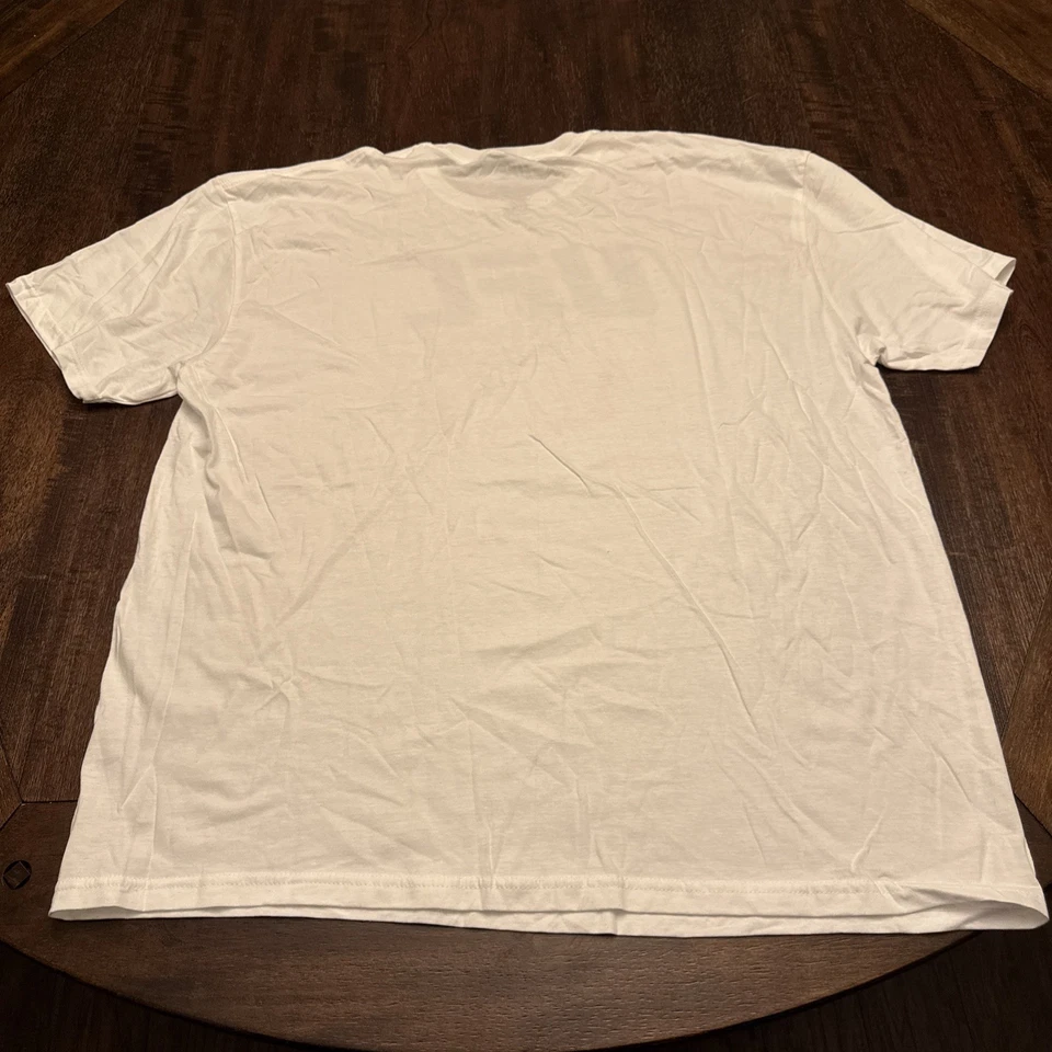 Camiseta 2xl UFC Des Moines Iowa nueva sin etiquetas  Foto 4 de 4