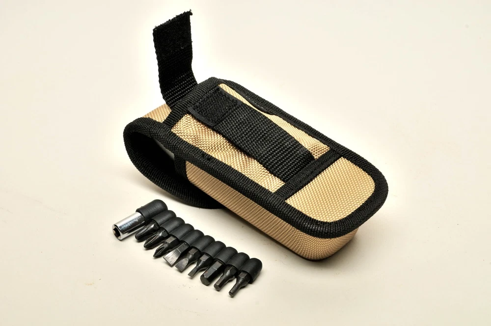 Multi Tool with Jeep carrying case