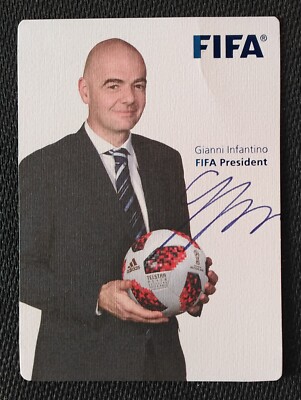 7793 Gianni Infantino FIFA Präsident Autogrammkarte original signiert