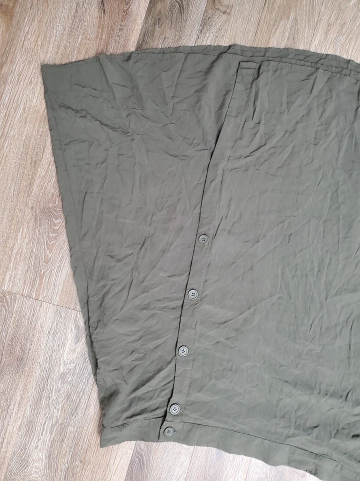 Falda para mujer Catherine MaLandrino Plus 2X verde oscuro cintura elástica botón lateral Foto 2 de 4