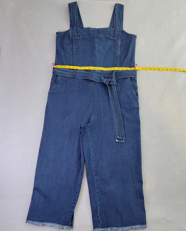 Mono Rachel Roy para mujer talla 16W azul lavado medio/oscuro pierna ancha dobladillo crudo Foto 3 de 4