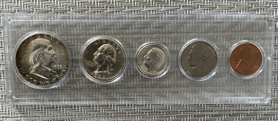 Mixed lot Coins,   EBAY VALUE $275.Take it $250! - Image 3 of 4