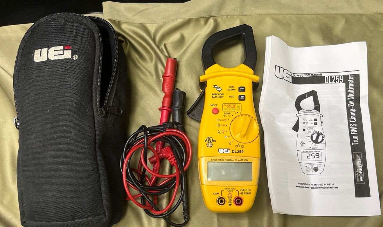 UEI DL259 DIGITAL CLAMP METER