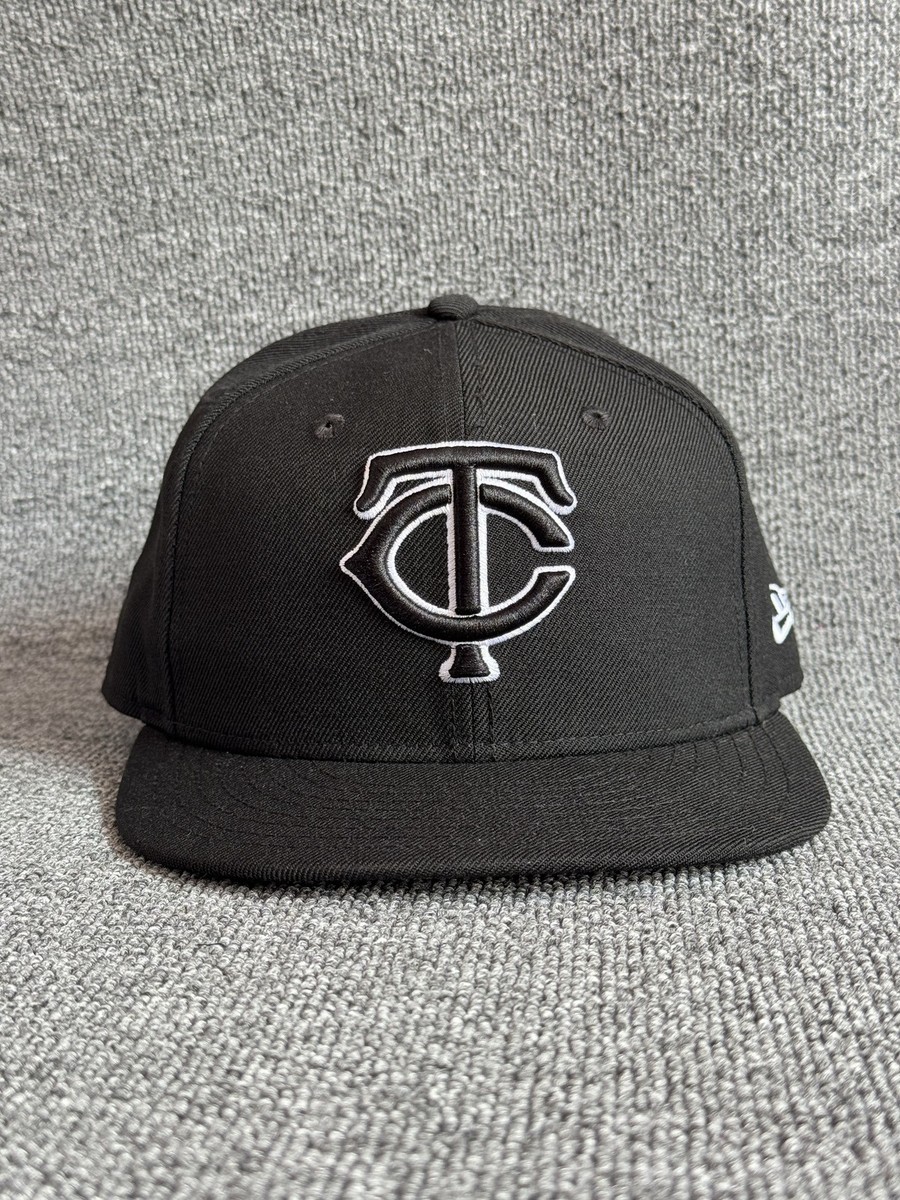 New Era Minnesota Twins MLB Snapback Black Flat Brim Hat