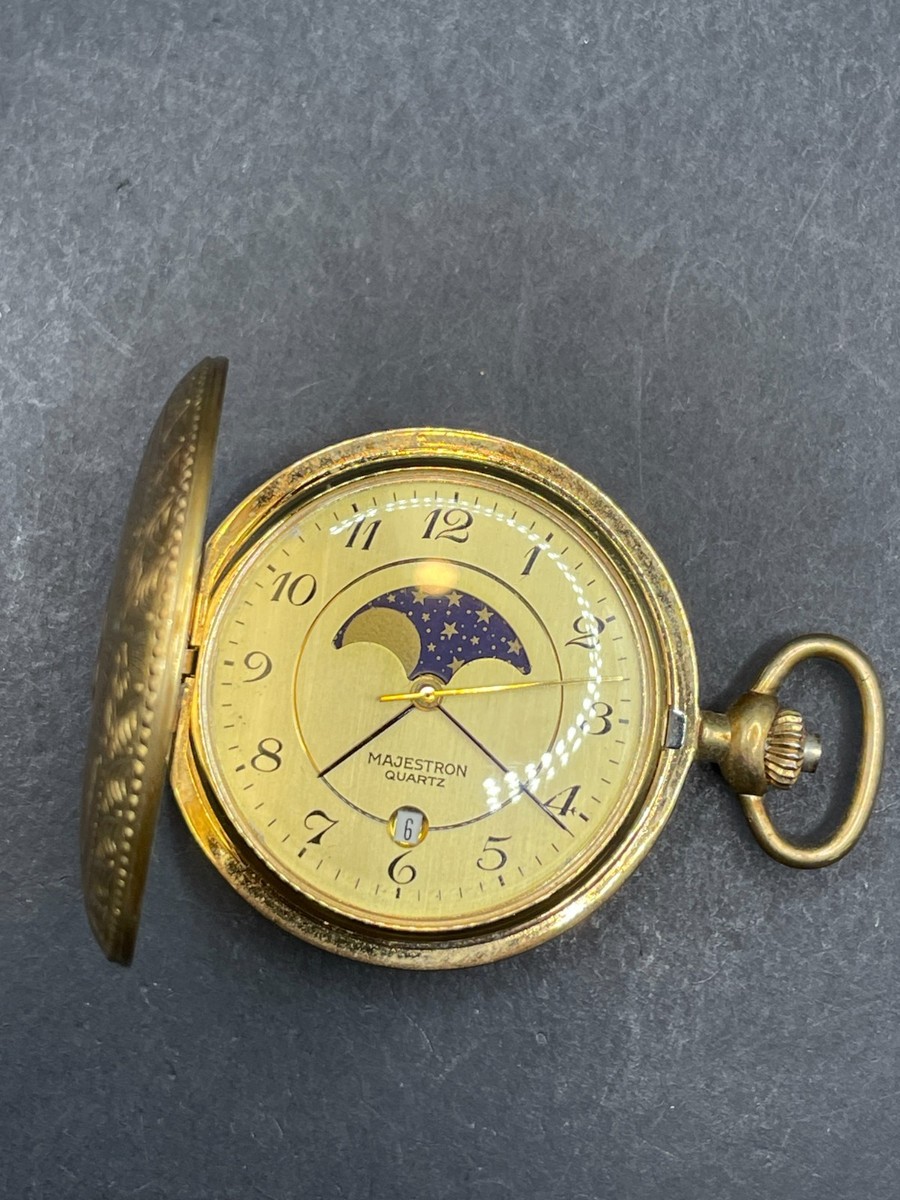 Vintage Majestron Gold Tone Moon Phase Quartz Date Pocket  display picture 1