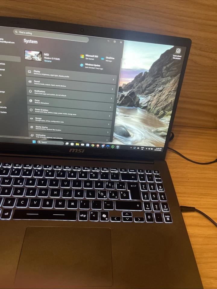 Laptop Msi Modern 15 F13MG+ Charger - Immagine 2 di 3