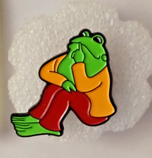 FROG THINKING-PIN-2 OR MORE PINS SHIPPING 5.99-SPEND 30 SHIPPING IS FREE