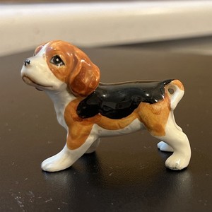Beagle Dog Ceramic Figurine Tri-Color Brown Black White Made in Japan