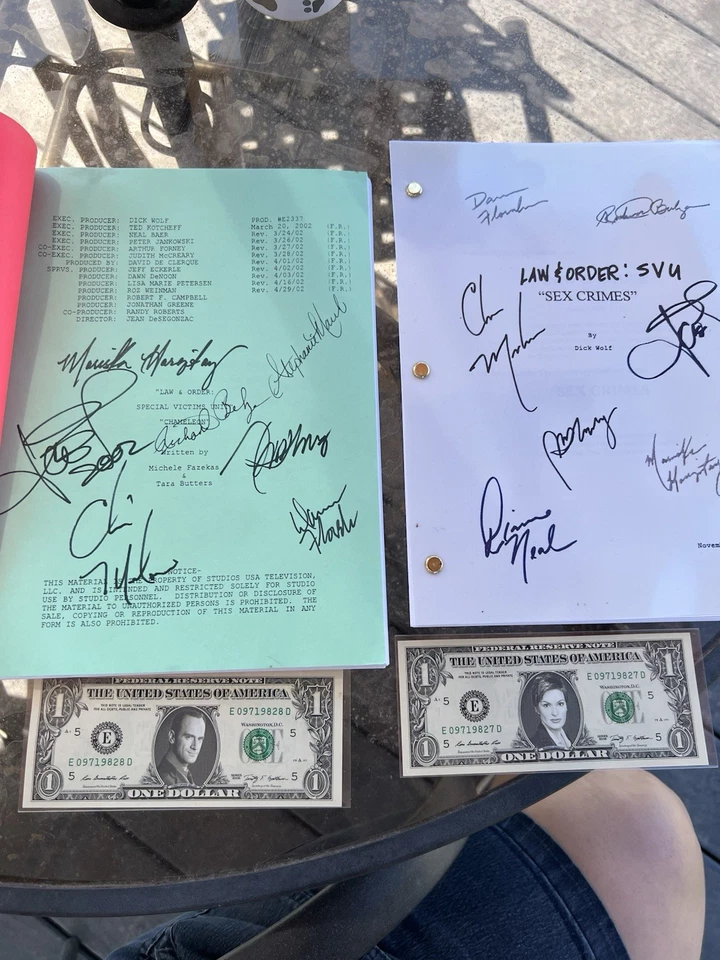 Ley y Orden SVU Episodio Scripts $ Benson, Stabler $1 Billetes Foto 2 de 2