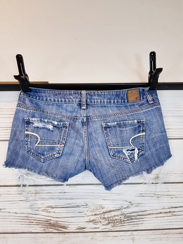 American Eagle Jean Denim Womens Shorts Size 4 Blue Distressed Raw Hem - Picture 4 of 5