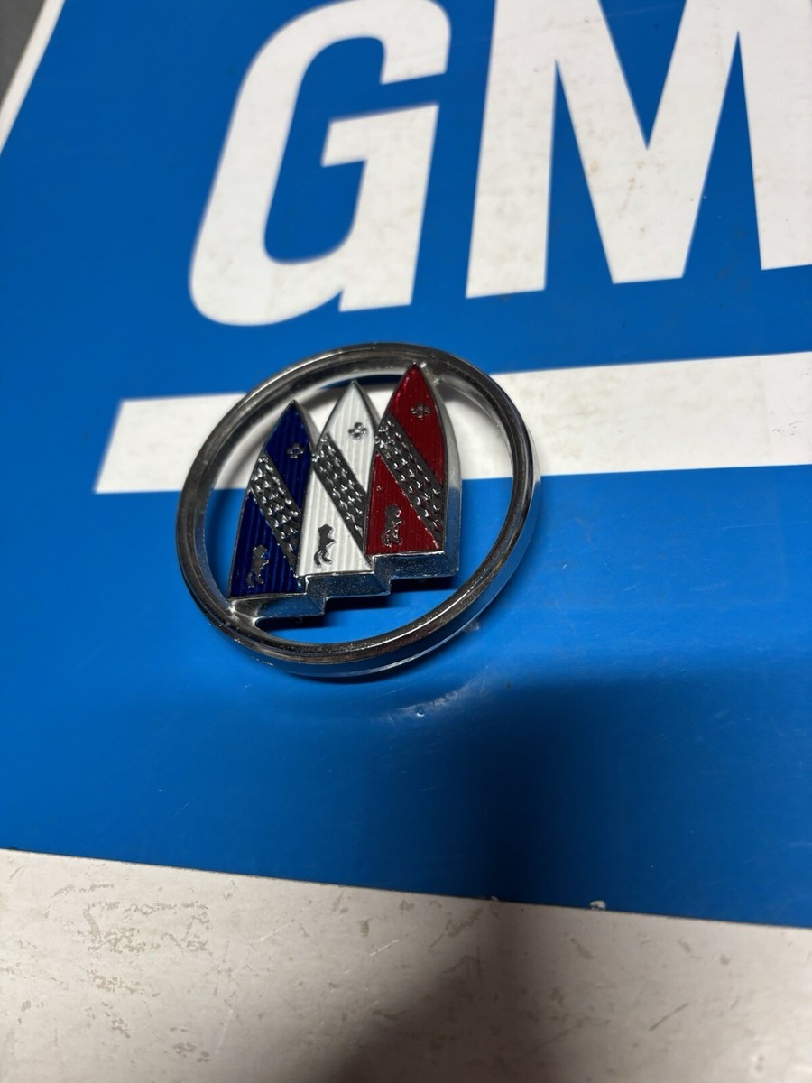 BD Hannover エンブレム 楽天市場】W246 Bクラスベンツ純正品 フロント AMGボンネット