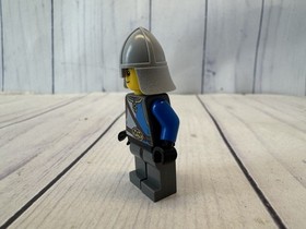 Lego #60097 ~ Statue-City Square Store Kings Knight (Castle) Minifigure Cty0583