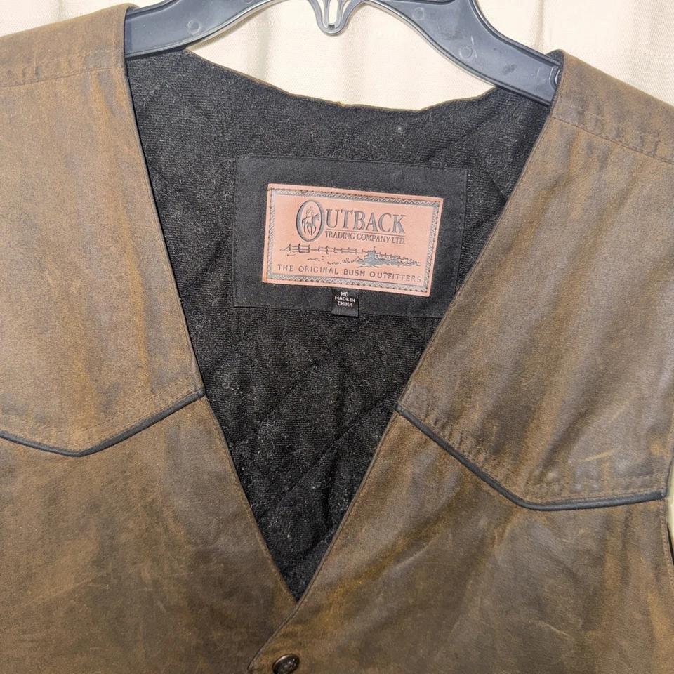 Men’s Medium Outback Trading Company Cliffdweller Brown Oilskin Vest Western - Image 2 of 4