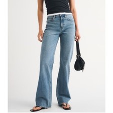 ABERCROMBIE  FITCH Women's Curve Love 90s Relaxed High Rise Jeans 30 / 10R Blue