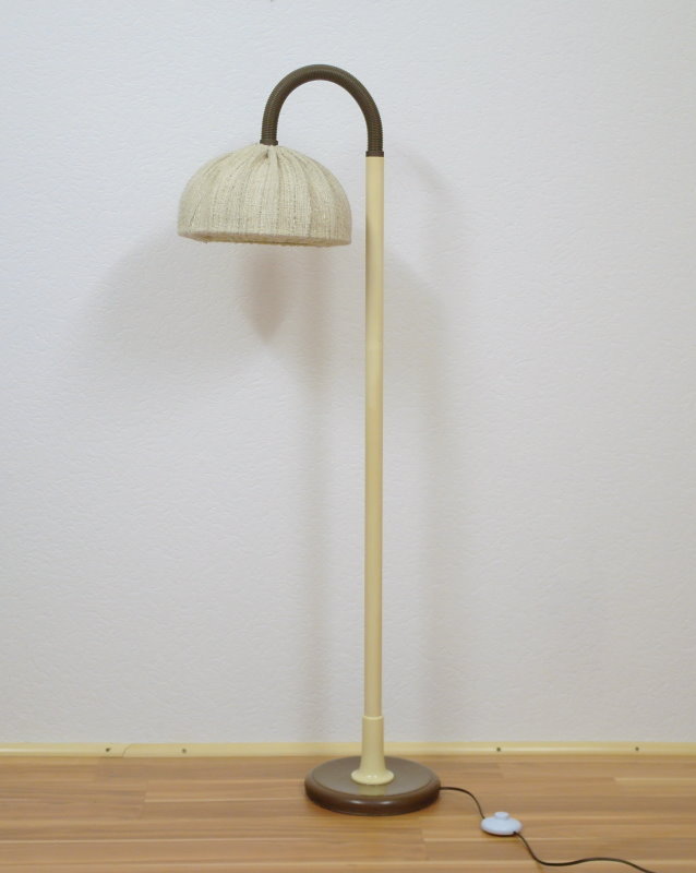 Lampada da terra Aro 911/67 ad arco con collo di cigno