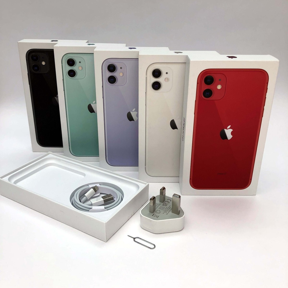 S 97% iPhone 11 ホワイト 256 GB SIMフリー 本体