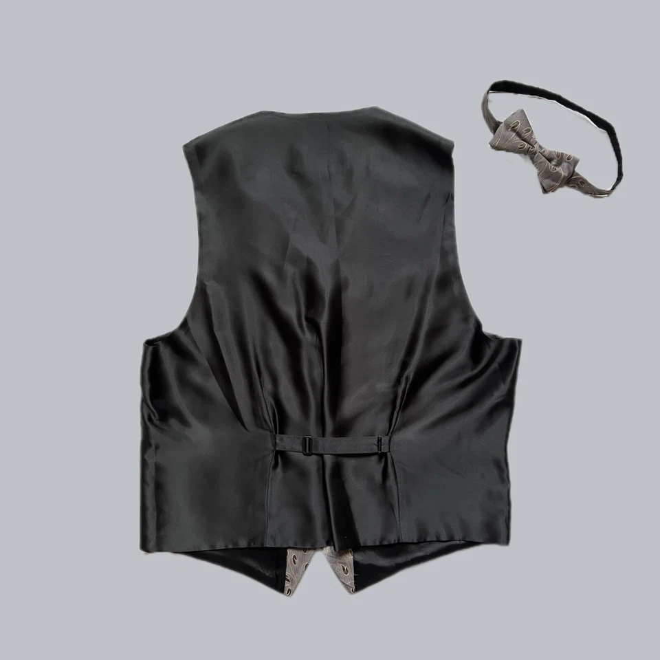 BALMAIN Chaleco de Seda para Hombre + Conjunto de Mariposa con Bolsillos y Patrón de Flores Talla L Foto 2 de 4