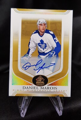 2020-21 SP Signature Legends Daniel Marois Gold Auto - Marple Leafs
