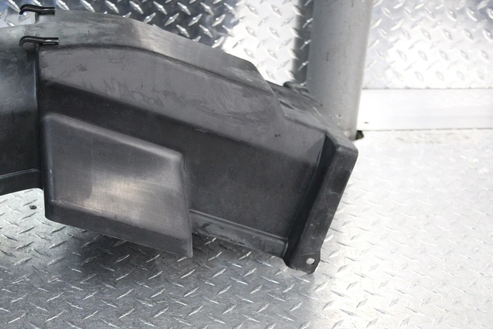 Kawasaki Voyager XII ZG1200B 1987 guardabarros trasero carenado guardabarros interior Foto 3 de 4