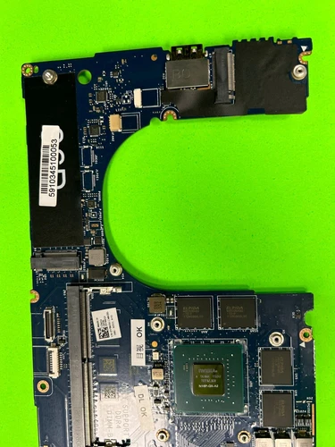 Y9N5X Dell XPS 15 9550 i7-6700HQ 2.6GHz Motherboard GTX 960M LA-C361P HH - Picture 6 of 7