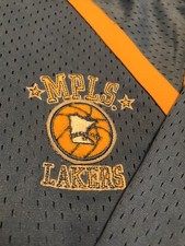 NBA Hardwood Classics Reebook MPLS Lakers Youth ZIp Up Jacket Sz M 10-12