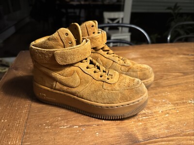 Nike Air Force 1 Upstep Hi LX 36,5 Brau