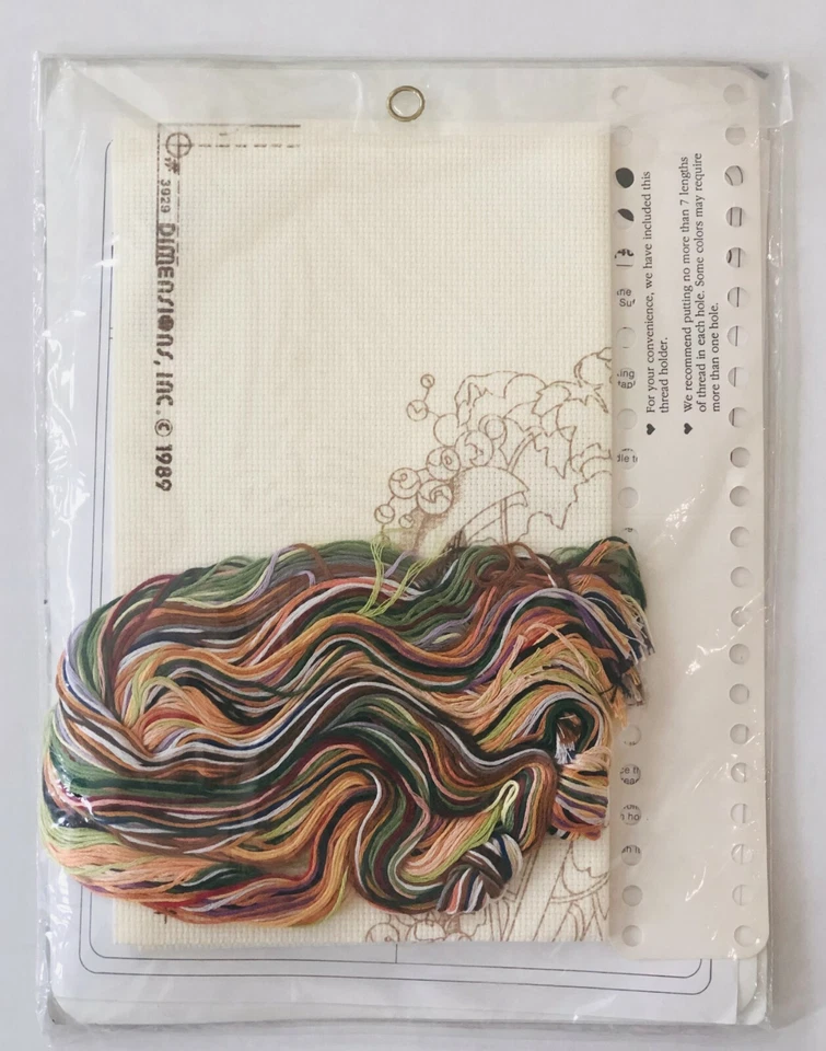 DIMENSIONS SERENADE Punto de Cruz Sin Cuenta Kit #3929 Nuevo de Lote Antiguo 1989 Foto 3 de 4