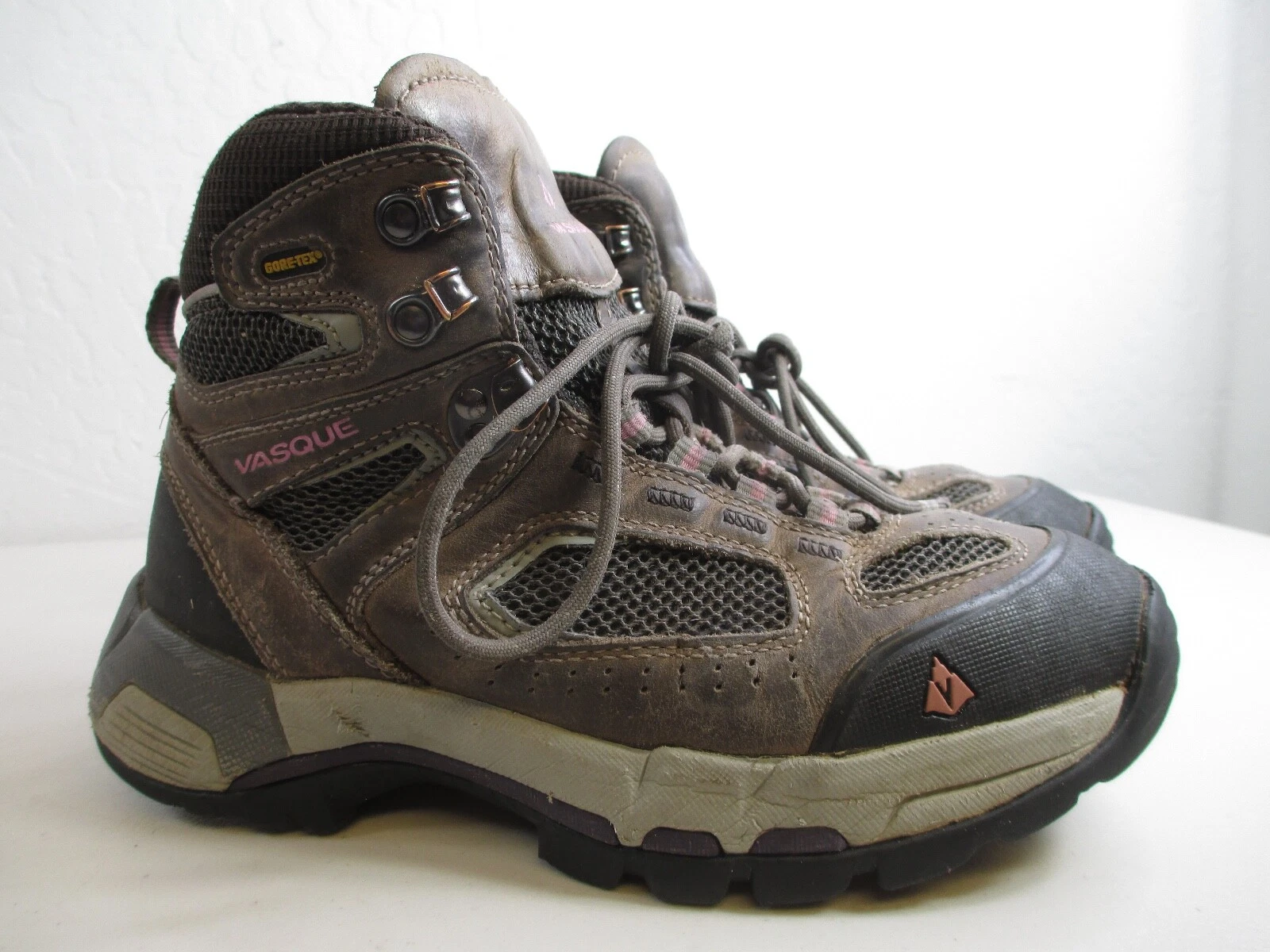 Vasque Womens hiking boots shoes sz 7 Outdoor Camping Leather