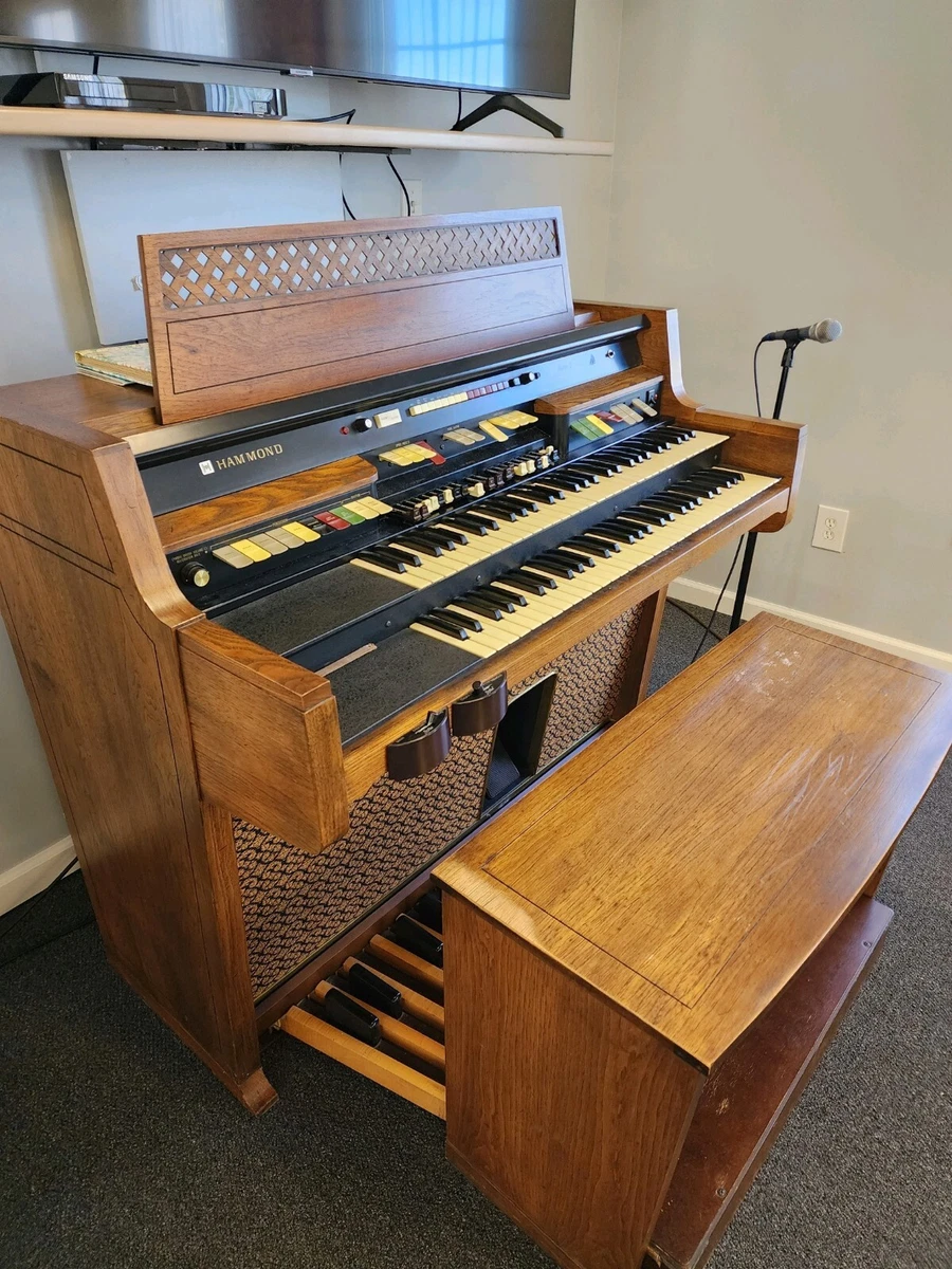 Hammond organ with leslie deals