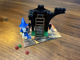 Lego - Battle Dragon(6018), Magic Shop(6020), Black Monarch's Ghost(6020)