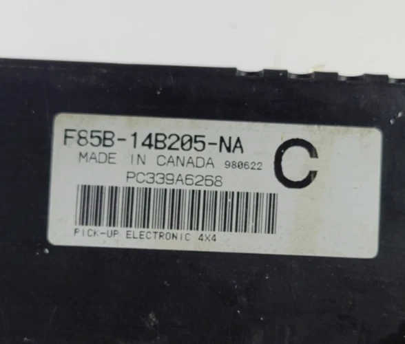 1997-1998 Ford F150 4x4 GEM Module Body Module BCM Unit F85B-14B205-NA - Image 3 of 3