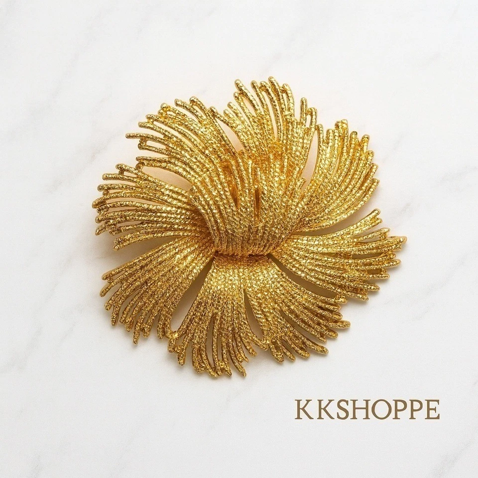 Broche Cordelia Vintage Monet 3" Tono Dorado Foto 3 de 4