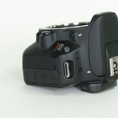 Canon EOS Kiss X7 Digital Camera 18MP CMOS DIGIC 5 Entry-Level