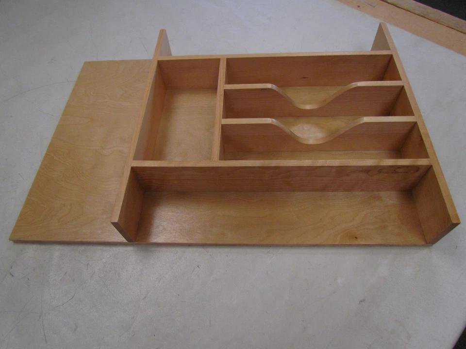 REV.A.SHELF WCT-1-DAL WOOD CUTLERY / SILVERWARE DRAWER TRAY INSERT 14.6" X 22" - Image 2 of 4