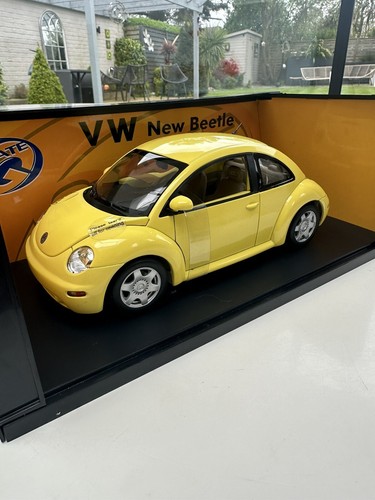 Gate Models (AUTO art) VW BEETLE 1/18 Die Cast Model Car Boxed -VOLKSWAGEN - Picture 10 of 17