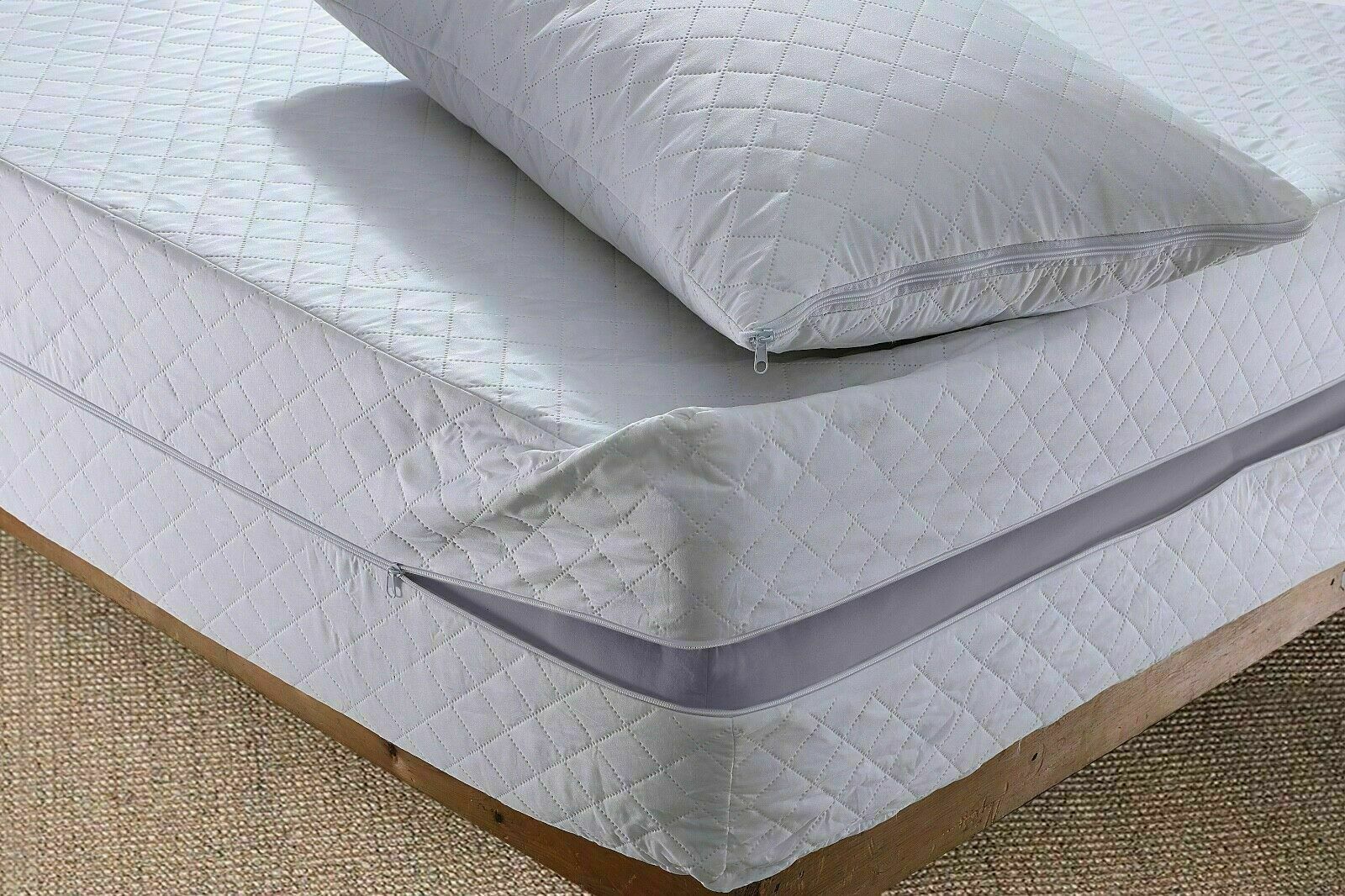 Anti Bed Bug Quilted Mattress Protector Zipped Total Encasement Cover