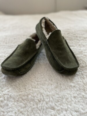 UGG AUSTRALIA Thurston Ascot Slipper Green Suede S/N 5775  display picture 2