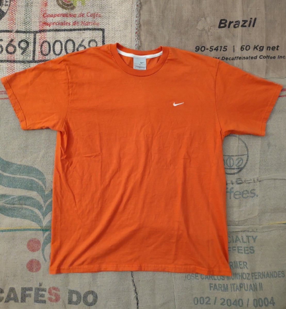 Vintage y2k 00s Nike Swoosh Embroidered Logo Orange Tee