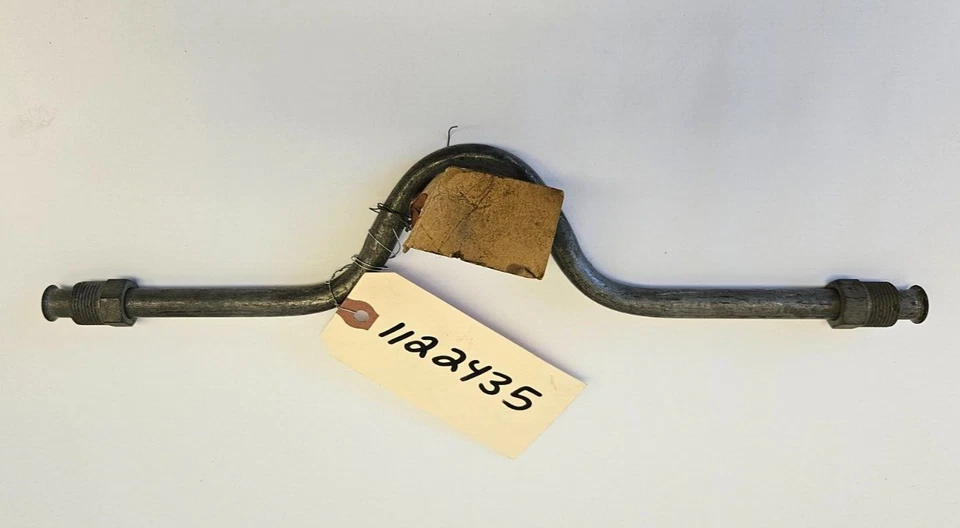 Tubo de filtro de aceite de motor Chrysler Windsor Royal Series 1946-1948 1122435 nuevo en stock Foto 4 de 4