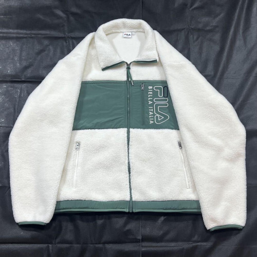 In good condition ⭐︎ BTS × FILA Popcon boa fleece jacket worn by