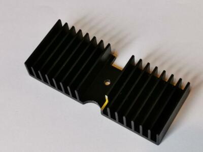 ORIGINAL SINCLAIR QL KÜHLKÖRPER - SINCLAIR RESEARCH LTD