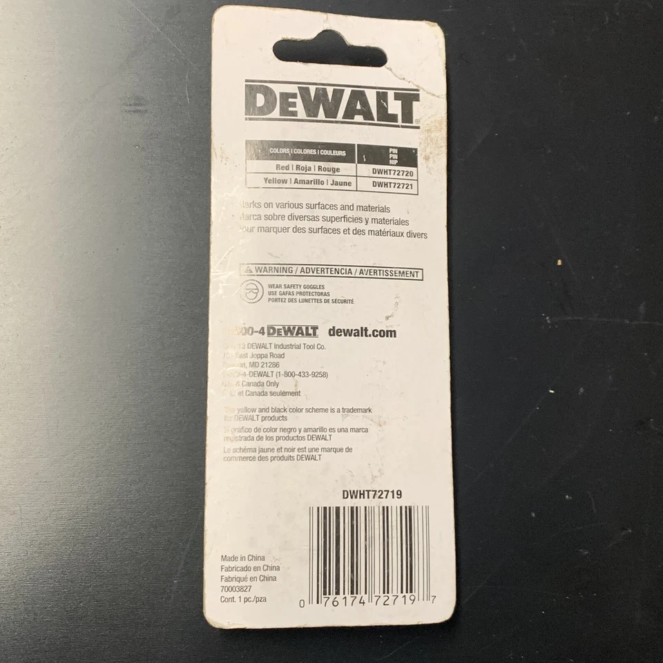 Pack of 2 Dewalt DWHT72719 Blue Lumber Crayons - Image 2 of 2