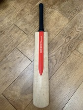 Gray-Nicolls Crusader Cricket Bat Signed by Essex County Cricket Team 1980
