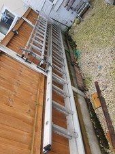 roof ladder used, good condition, hardly used.