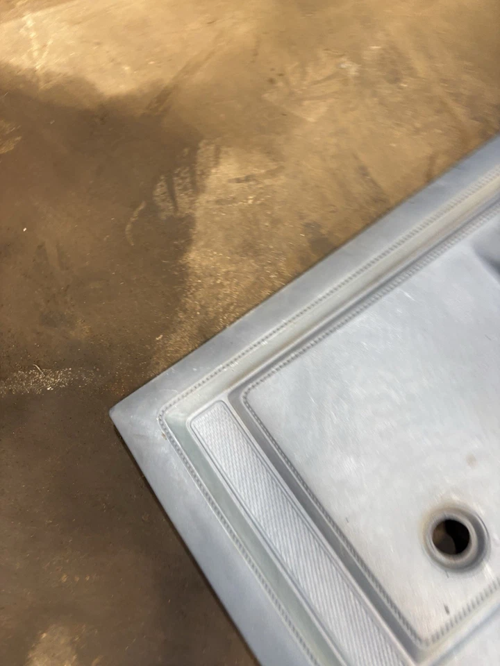 Dodge Ram 1981-86 camioneta Ramcharger D150 W150 paneles de puerta proyectos OEM 82 Foto 4 de 4